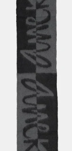 ECHARPE NOIRE LOGOMANIE COLLECTION DREAMVERSE