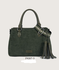 F SAC PORTE MAIN ET TRAVERS EN SYNTHETIQUE FUCHSIA