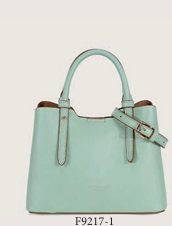 F SAC PORTE MAIN EN SYNTHE LIGNE VARENNE