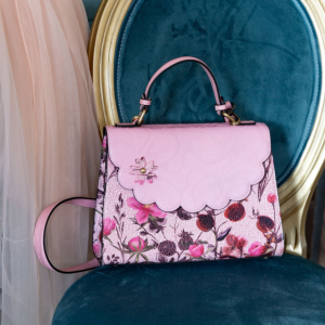 ANCASTRA   SAC ROSE PORTE MAIN AVEC BANDOULIERE