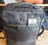 Sac à dos noir en toile Serge Blanco ligne Control